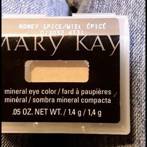 Mary Kay mineral eye colour